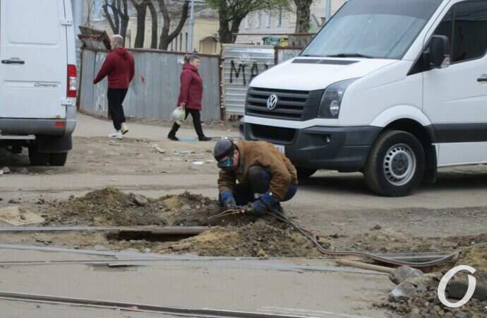 капремонт бурлящего квартала, машина