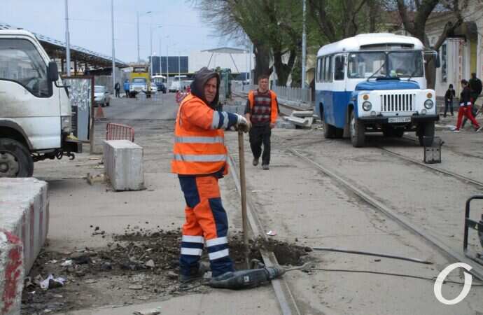 капремонт бурлящего квартала, рабочий