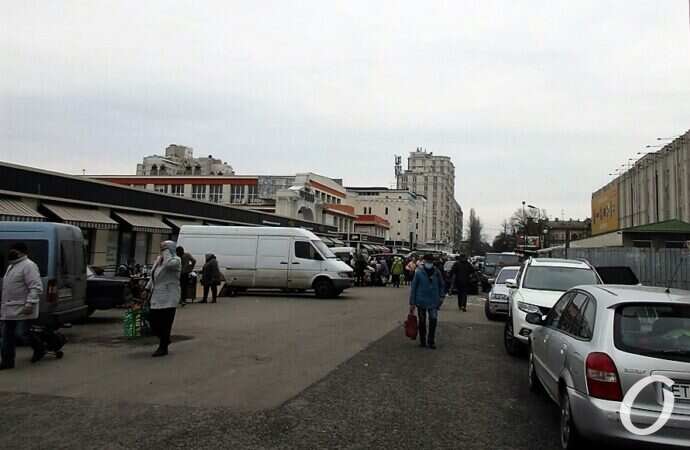 участок у Привоза, дорога2