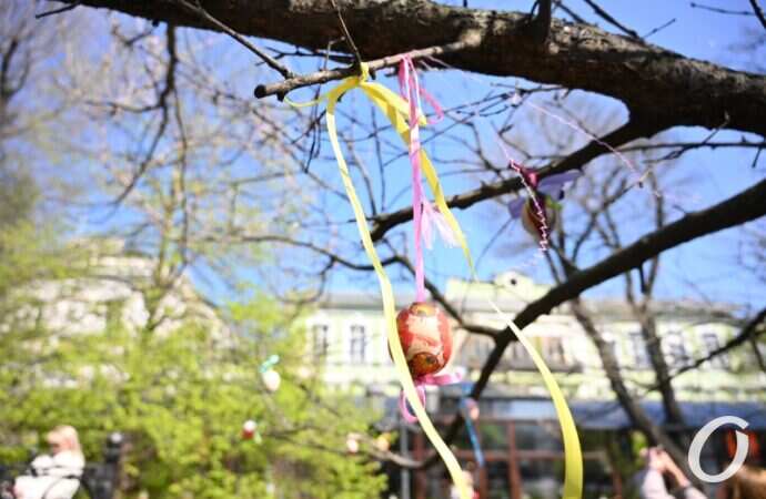 Пасхальное дерево, писанка4