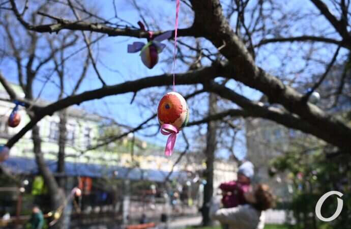 Пасхальное дерево, писанка5