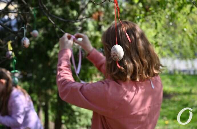Пасхальное дерево, ребенок