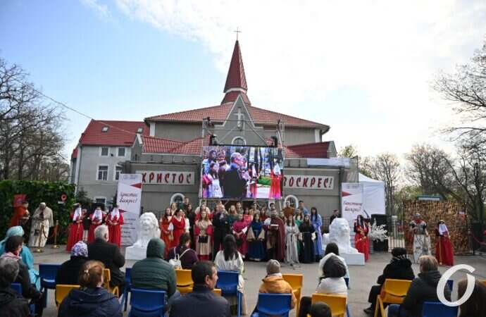 реконструкция в одесском сквере18