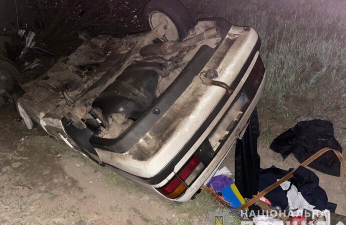 Под Одессой фура смяла легковой автомобиль: погиб человек (фото)
