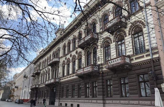 Одесские истории: о гостинице «Лондонской» и отеле «Бристоль» (видео)
