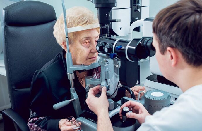 Одесситы могут бесплатно проверить зрение: когда и где