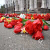 Годовщина одесской трагедии: на Куликовом поле возложили цветы (фоторепортаж)