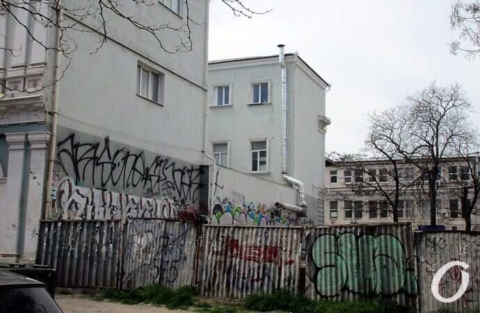 Красный переулок, граффити