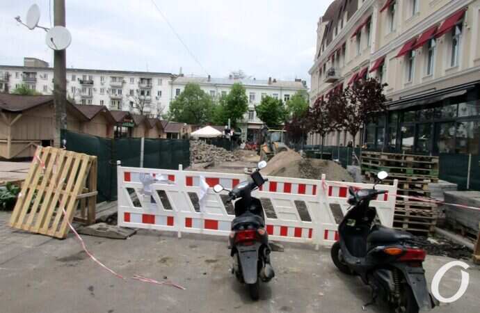 Одесская ярмарка, 8 мая 2021 г., ограждение