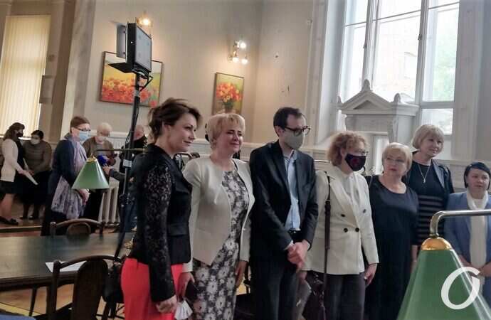 Книжный форум10