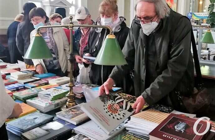 Книжный форум8