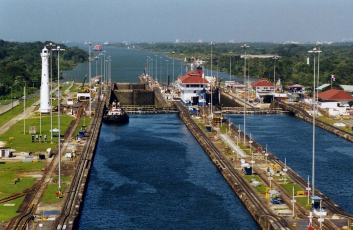 Этот день в истории: начало строительства Панамского канала