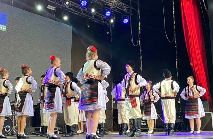 фолк фестиваль