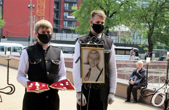 похороны Николая Завгороднего, награды