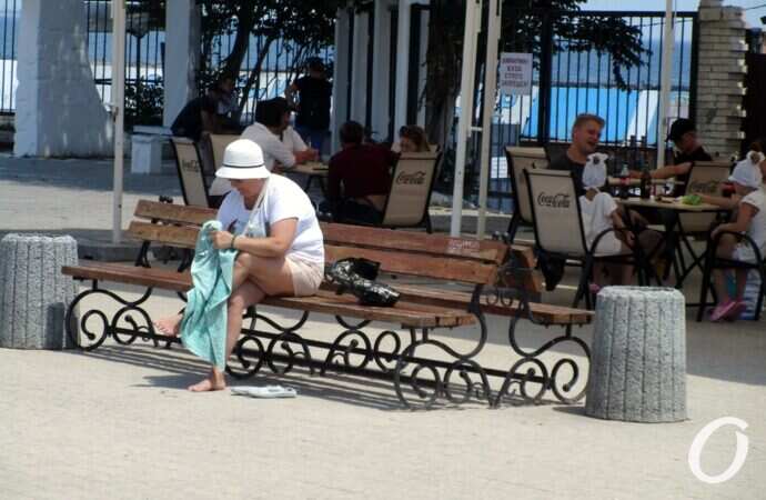 пляжи Одессы в июне, 14