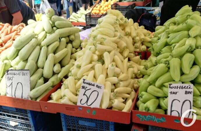 Привоз, перец