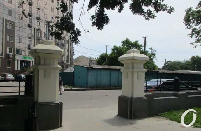 Алексеевский сквер11