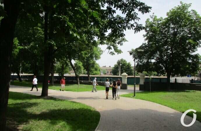 Алексеевский сквер16