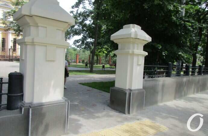 Алексеевский сквер18