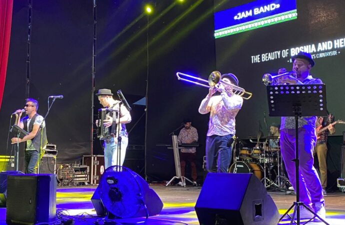 фолк фестиваль