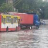 В Одессе затопило улицы Химическую и Приморскую. Маршрут троллейбуса №8 сокращен