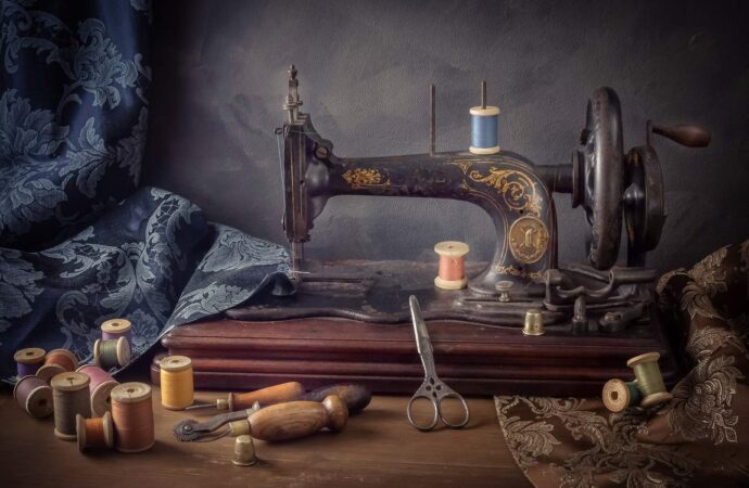 Этот день в истории: когда появилась первая швейная машинка?