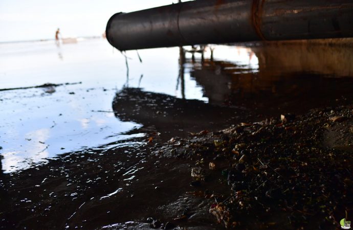 труба под настилом в Аркадии