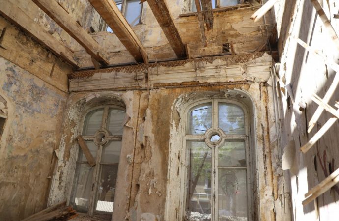 дом Гоголя внутри