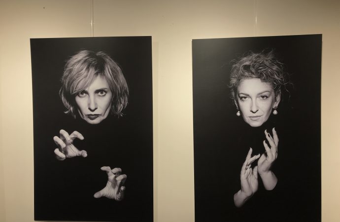 фото с выставки монолог диалог