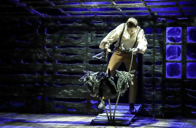 Мертвые ду16