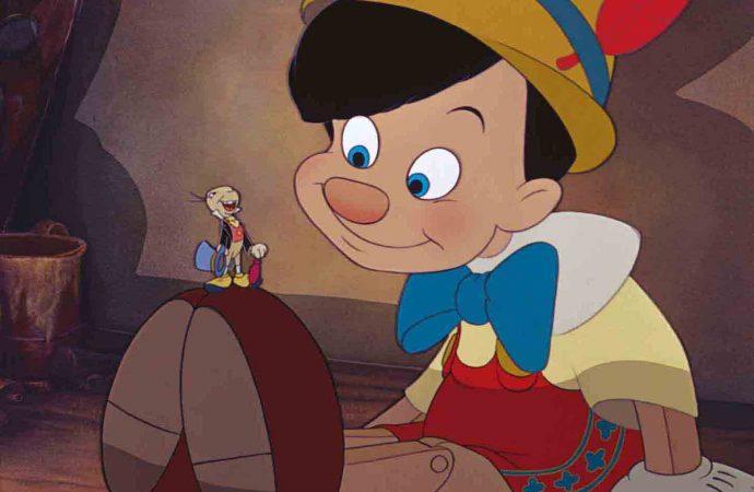 Этот день в истории: сказке «Пиноккио» 140 лет