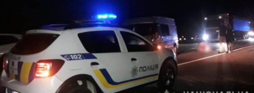 Серьезное ДТП в Одесской области: «Ниссан» снес на трассе 3 человек
