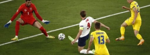 Футболисты Украины проиграли сборной Англии и возвращаются домой