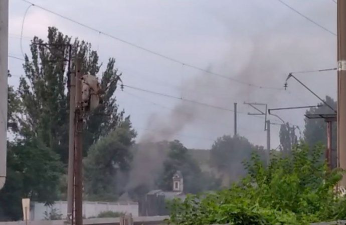 В Одессе окутало дымом Пересыпь – что случилось? (видео)