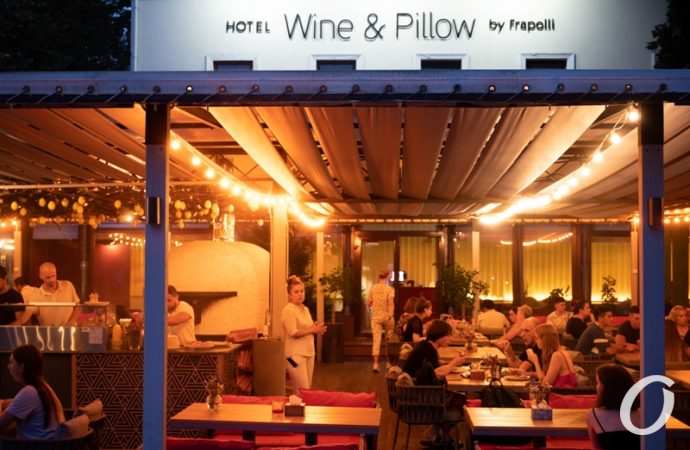 Дерибасовская вечером4