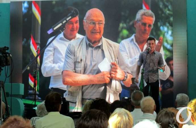 Зеленая волна, памяти Жванецкого18