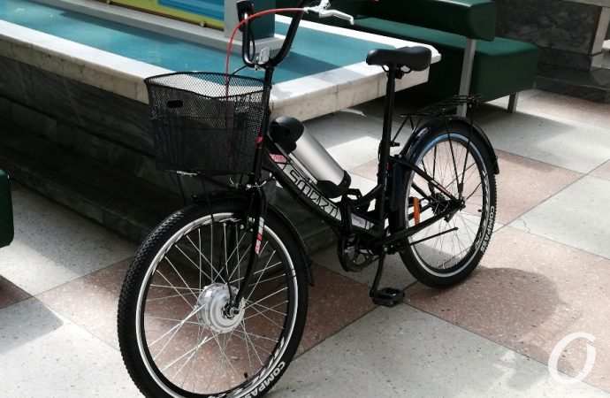 На одесском Главпочтамте чествовали лучшего подписчика