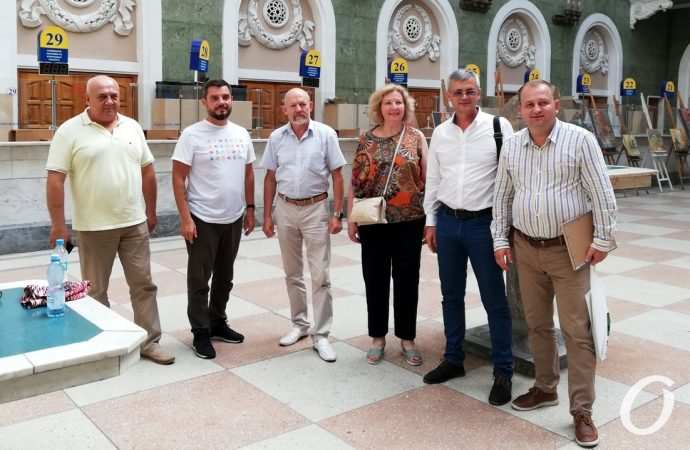 На одесском Главпочтамте чествовали лучшего подписчика2