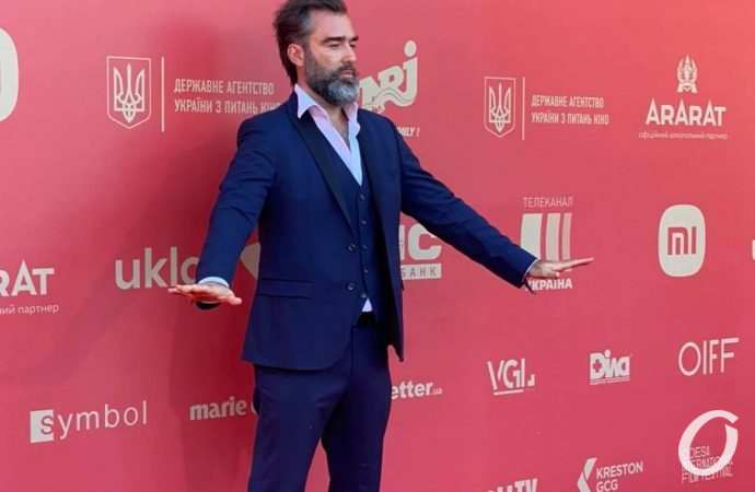 ОМКФ-2021, красная дорожка15