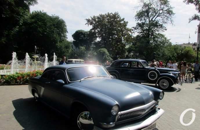 Ретро-авто в Горсаду