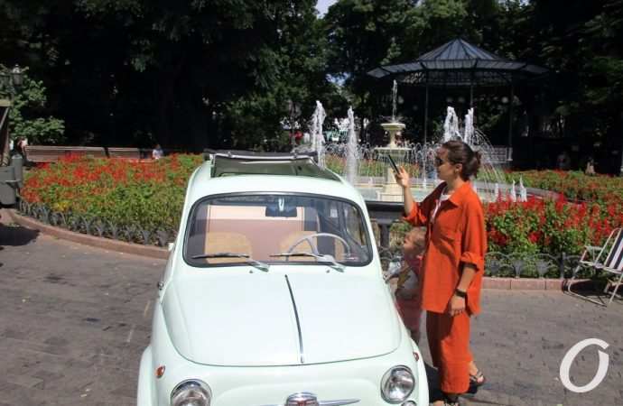 Ретро-авто в Горсаду6