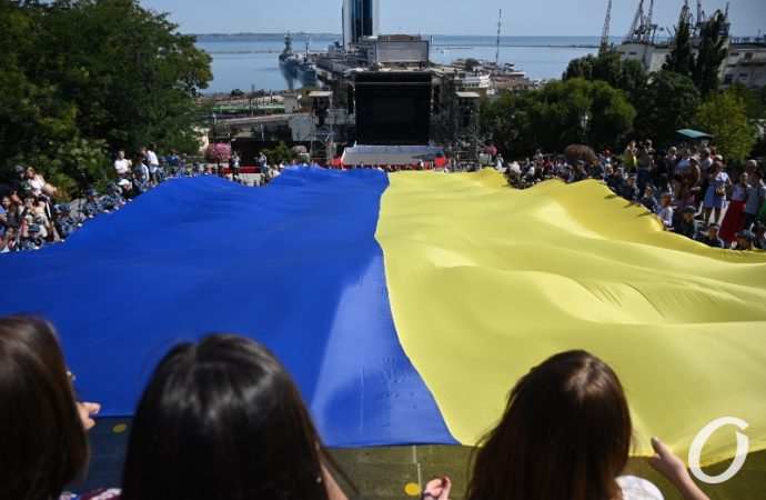 флаг на Потемкинской лестнице2