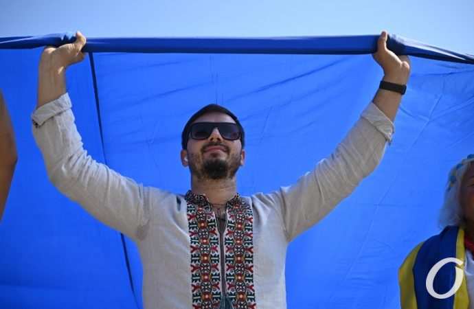 флаг на Потемкинской лестнице20