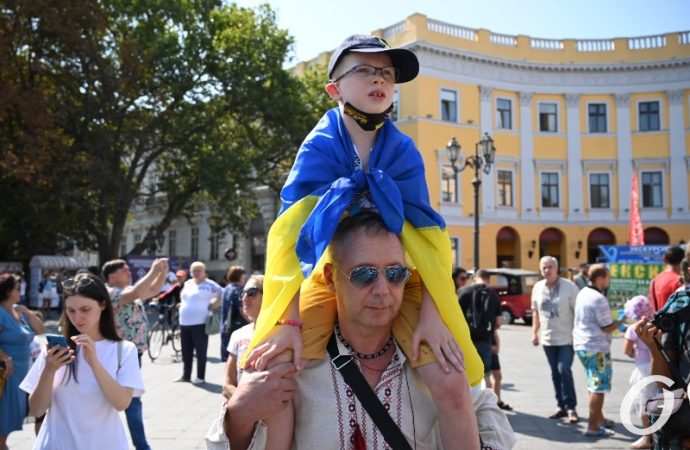 флаг на Потемкинской лестнице21