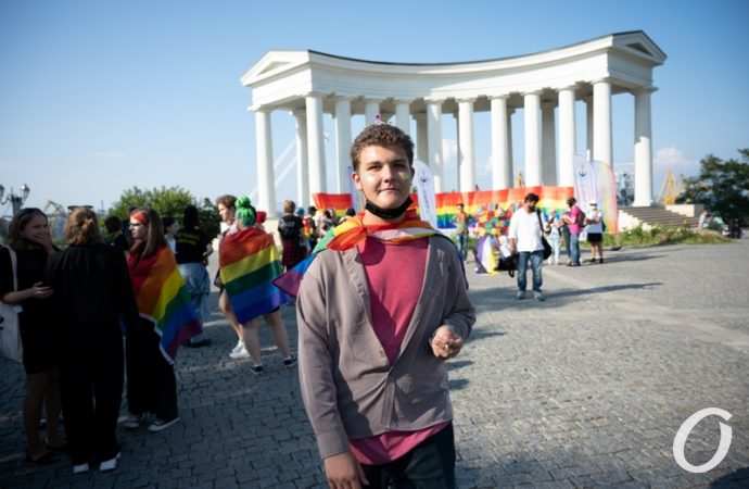 Две акции в один день12