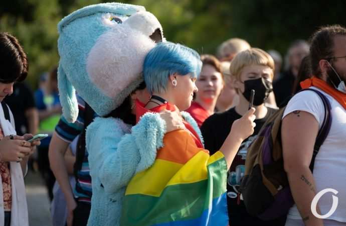 Две акции в один день18