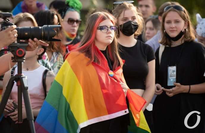 Две акции в один день19