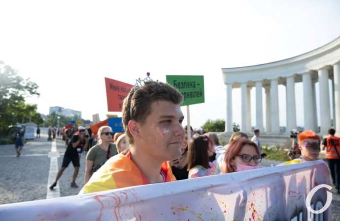 Две акции в один день25