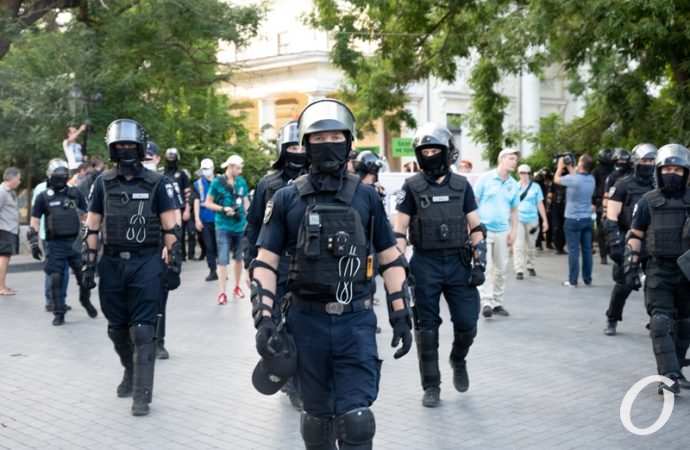 Две акции в один день28