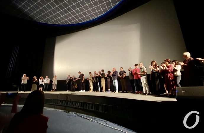 Почему я живой премьера